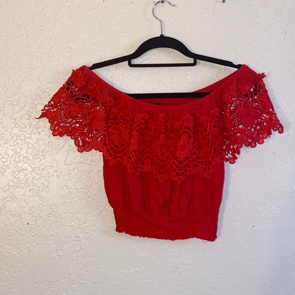 Lace off the shoulder crop top Size M